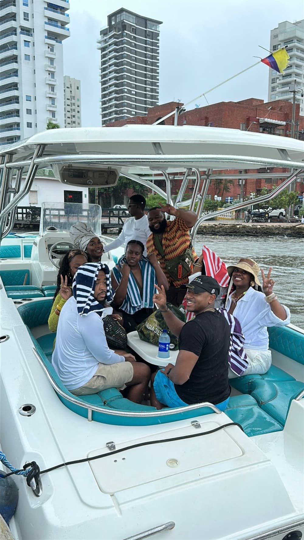 Sunset Caribe VIP: 2-timmars privat rundtur på Bravo 38