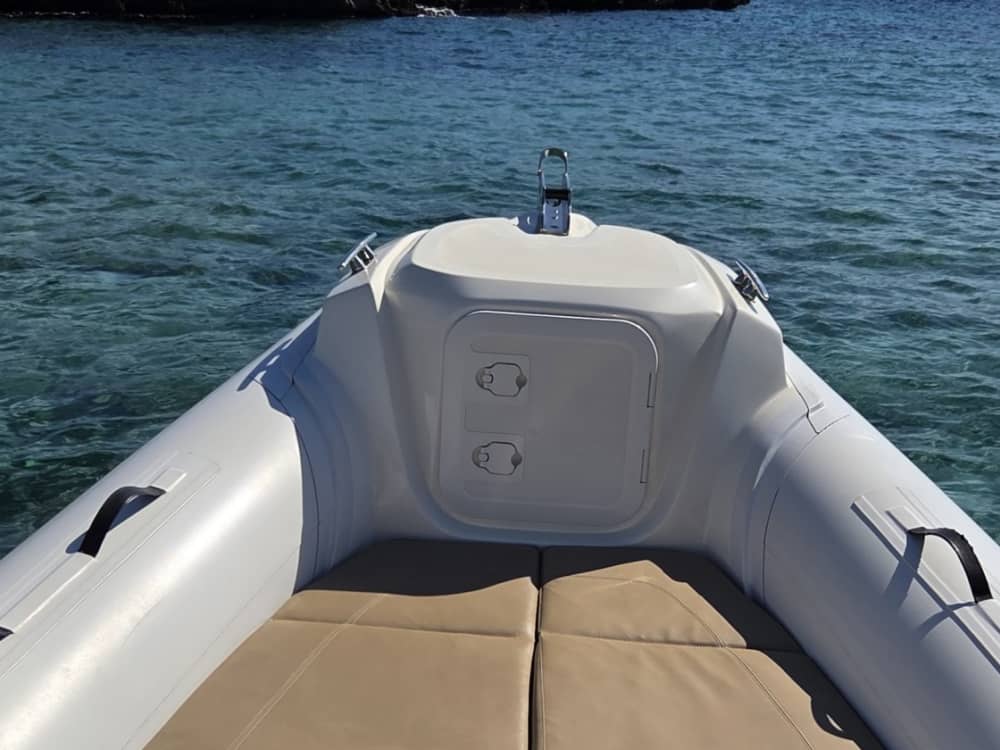 Bootsausflug durch die Buchten Menorcas