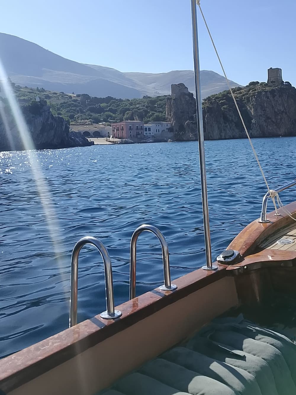 Escursione in Gozzo Siciliano con Aperitivo