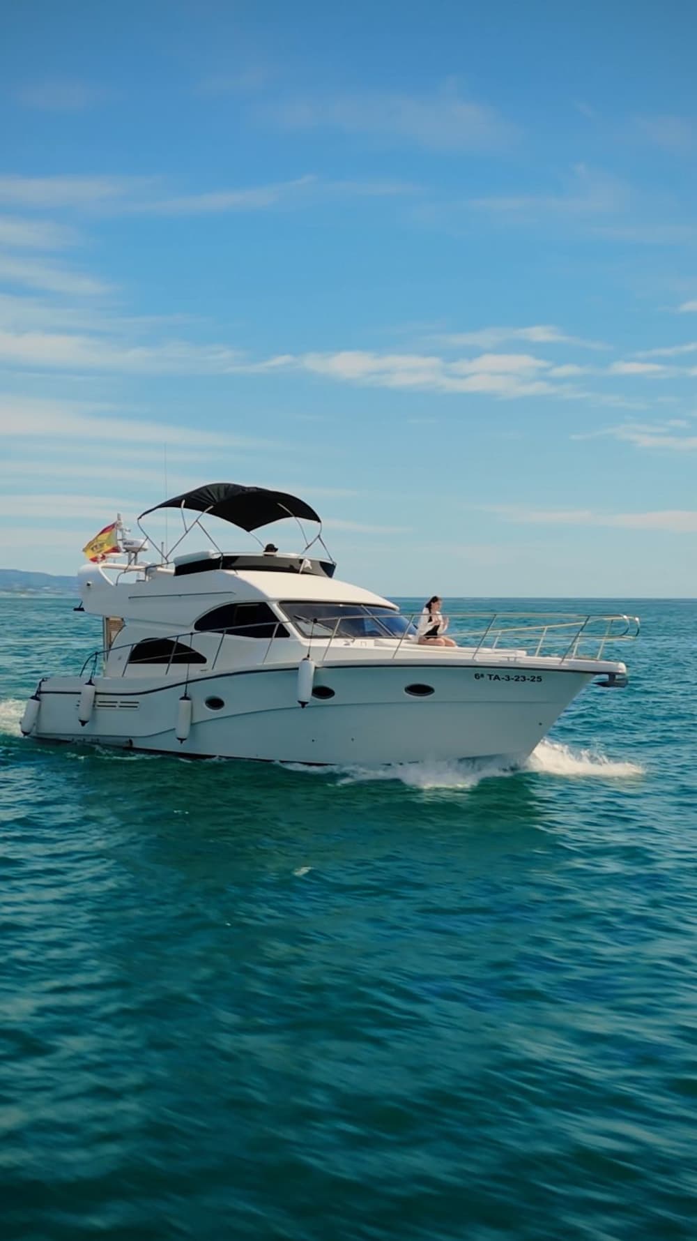 Half-day yacht rental from Puerto Banús