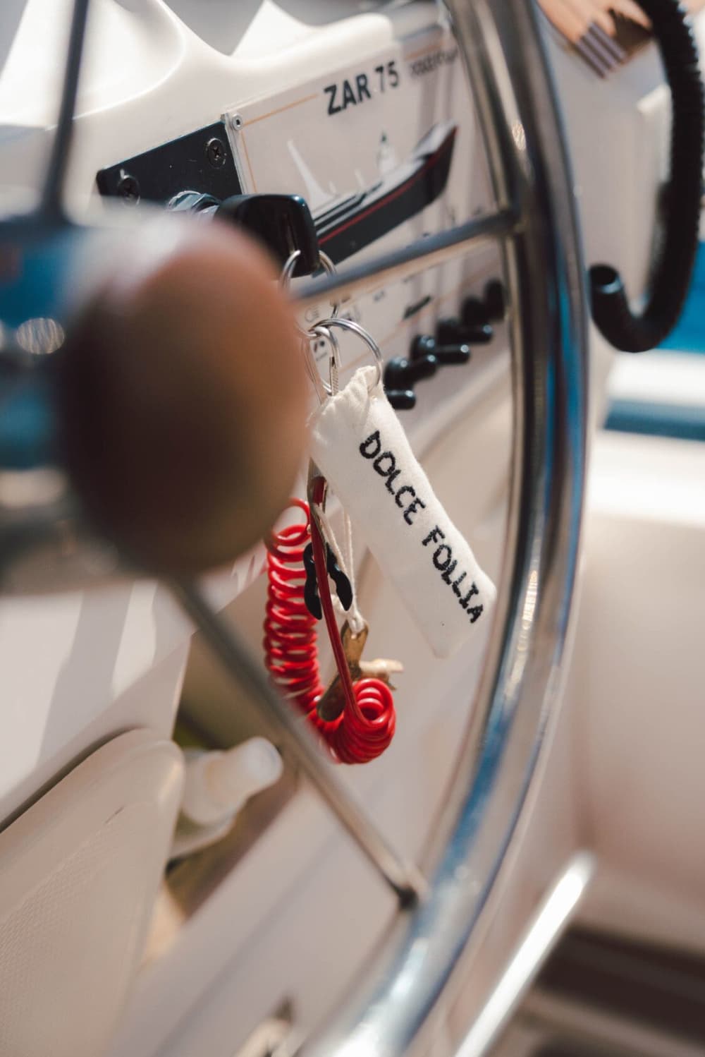 Discovering the marine environment