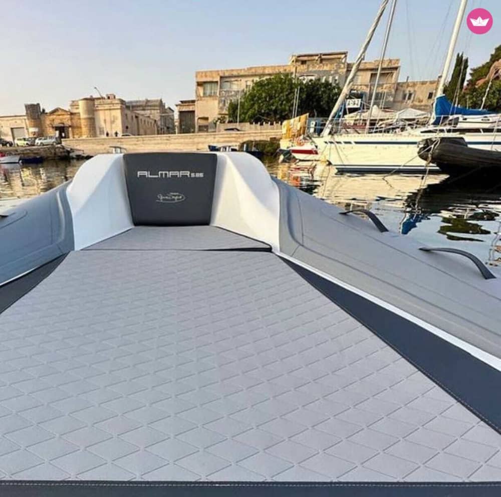 Favignana Exclusive: Skipper, Gommone, RELAX & Vini Gandolfo