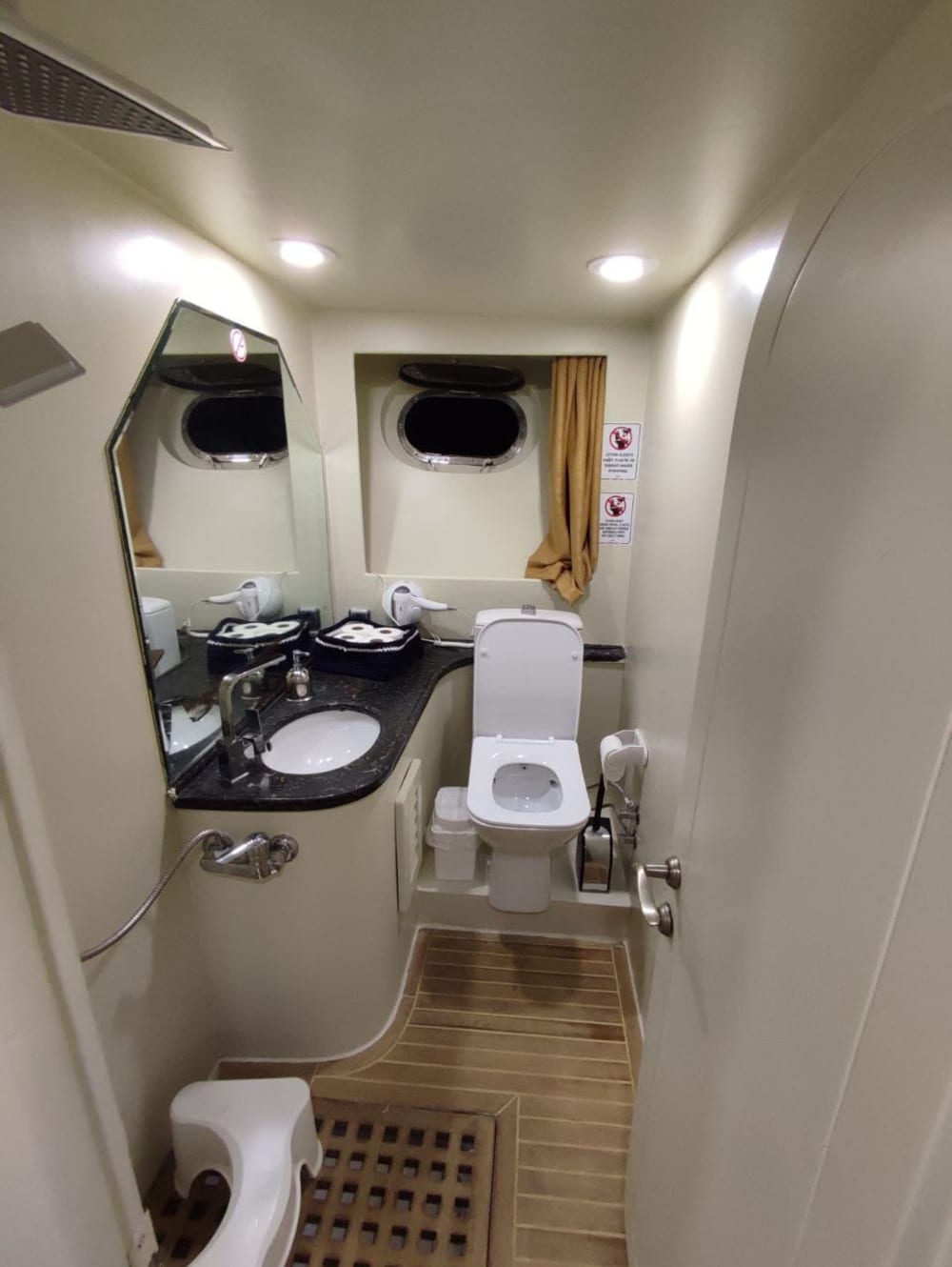 Mediterranean Prince 35 Persone