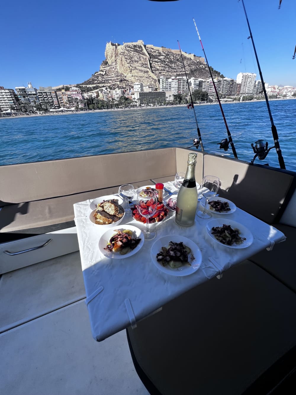 Alicante: Bootsfahrt in der Bucht