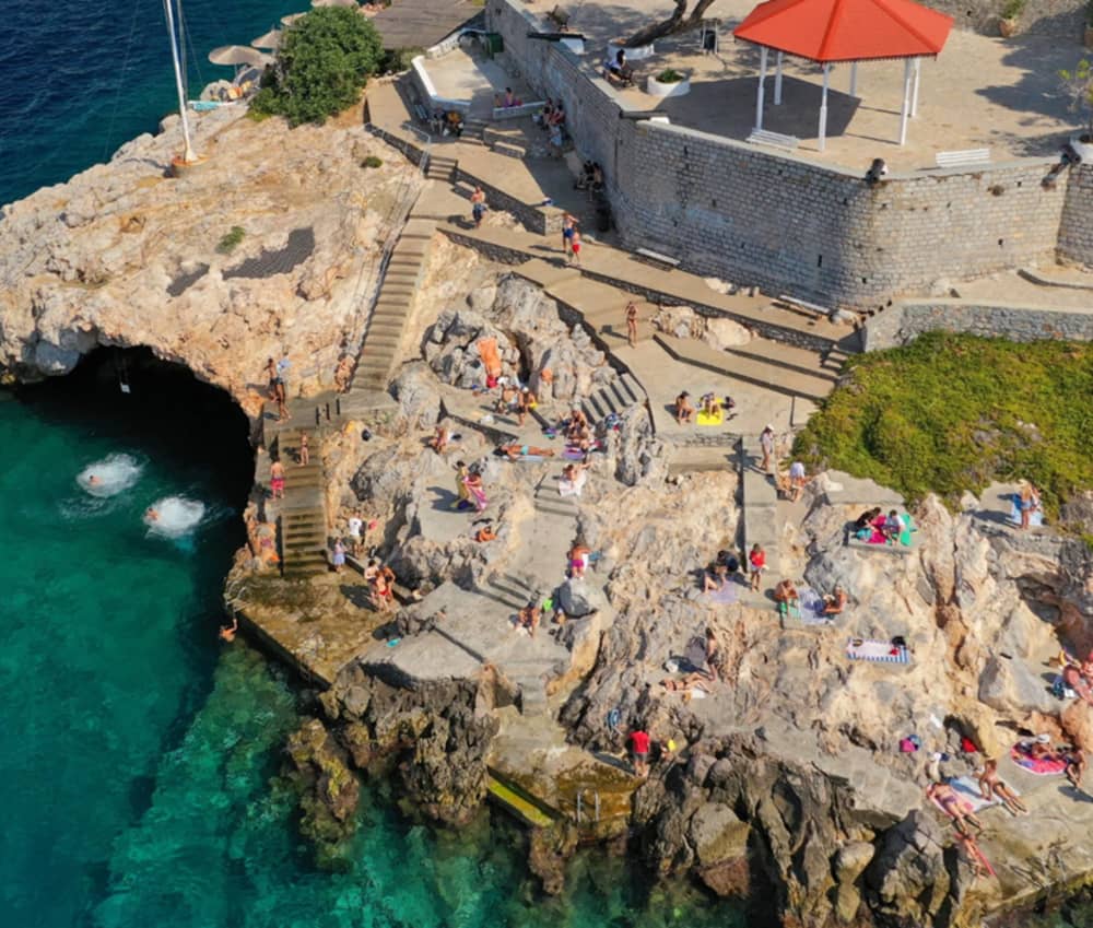 Rejsy VIP – wyspa Hydra