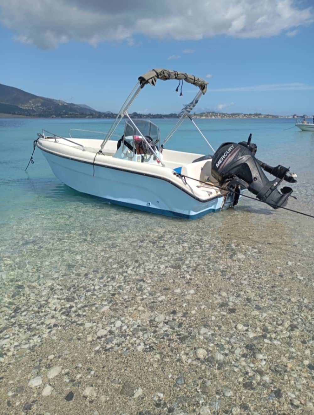 Desfrute de um cruzeiro ao pôr do sol em Zakynthos.