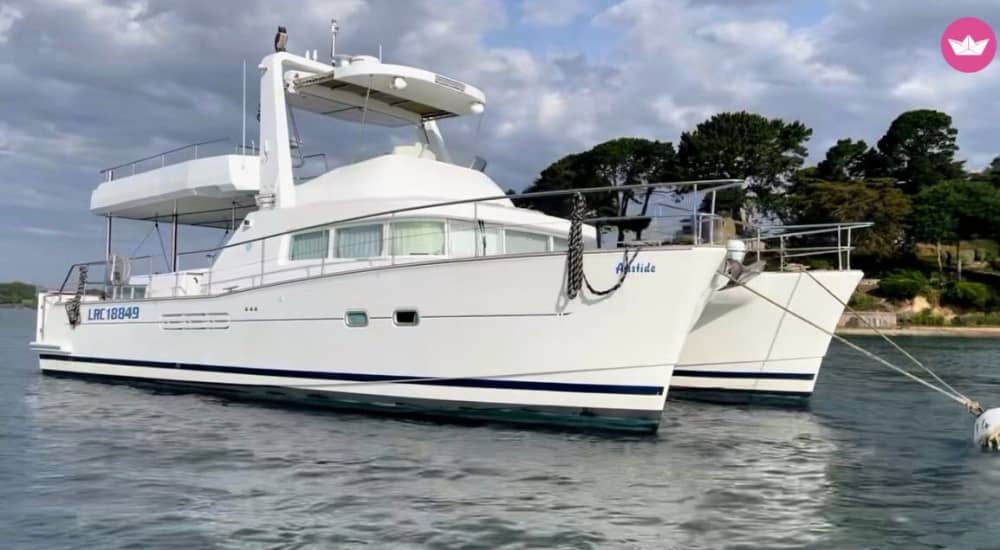 Day trip on a catamaran – Gulf of Morbihan or Houat Island