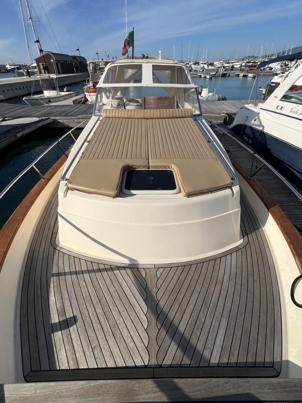 Capri: Grotten, Geschichten & Faraglioni-Bootstour