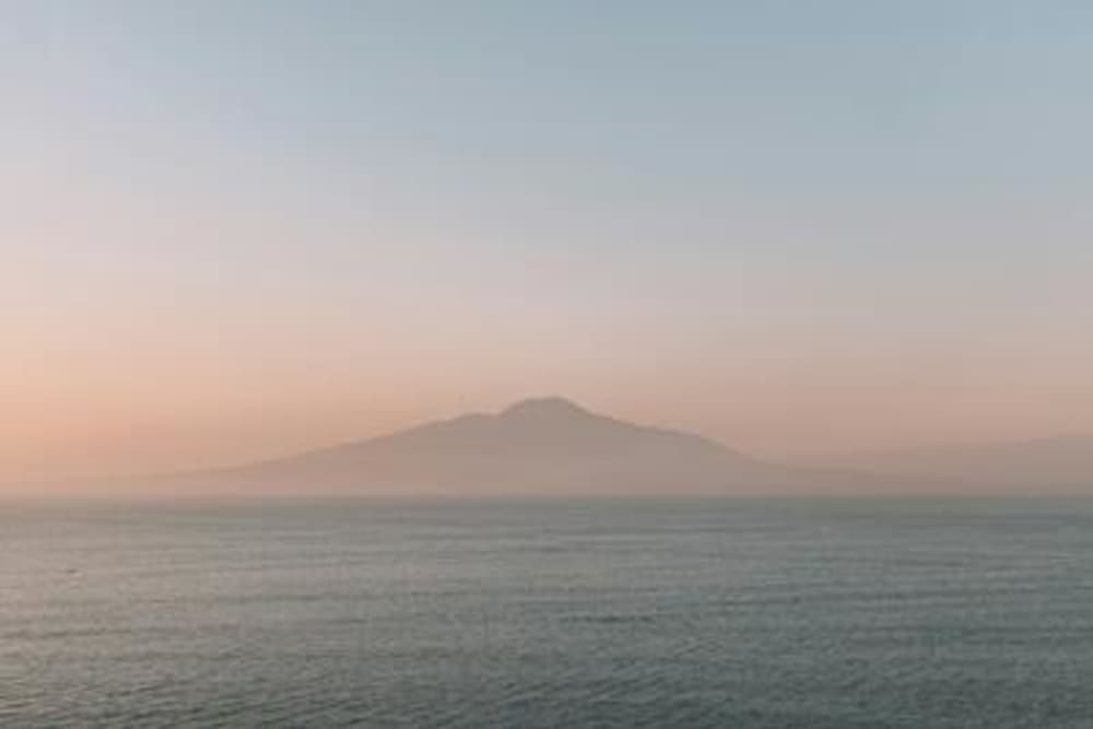 Επαγγελματική κολύμβηση με αναπνευστήρα: Πούντα Καμπανέλα και κρυμμένες σπηλιές