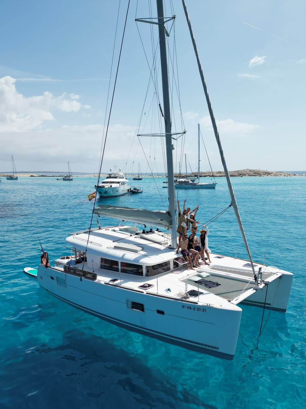 GIORNATA SU CATAMARANO PRIVATO NELLA BAIA DI VALENCIA, GASOLIO INCLUSO!