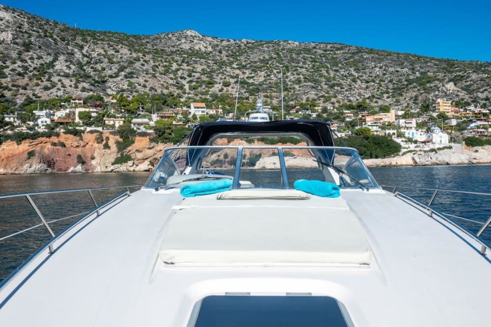 Sifnos | Private Full-Day Yacht Excursion