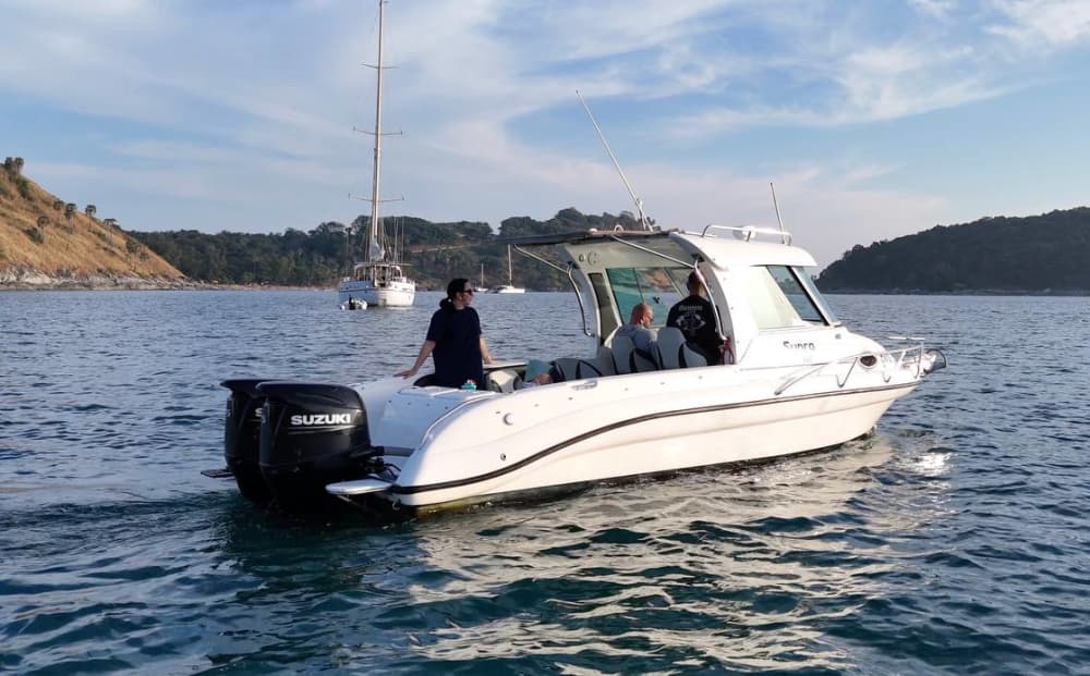 Île corallienne privée et coucher de soleil magique – Détente et magie de l'heure dorée