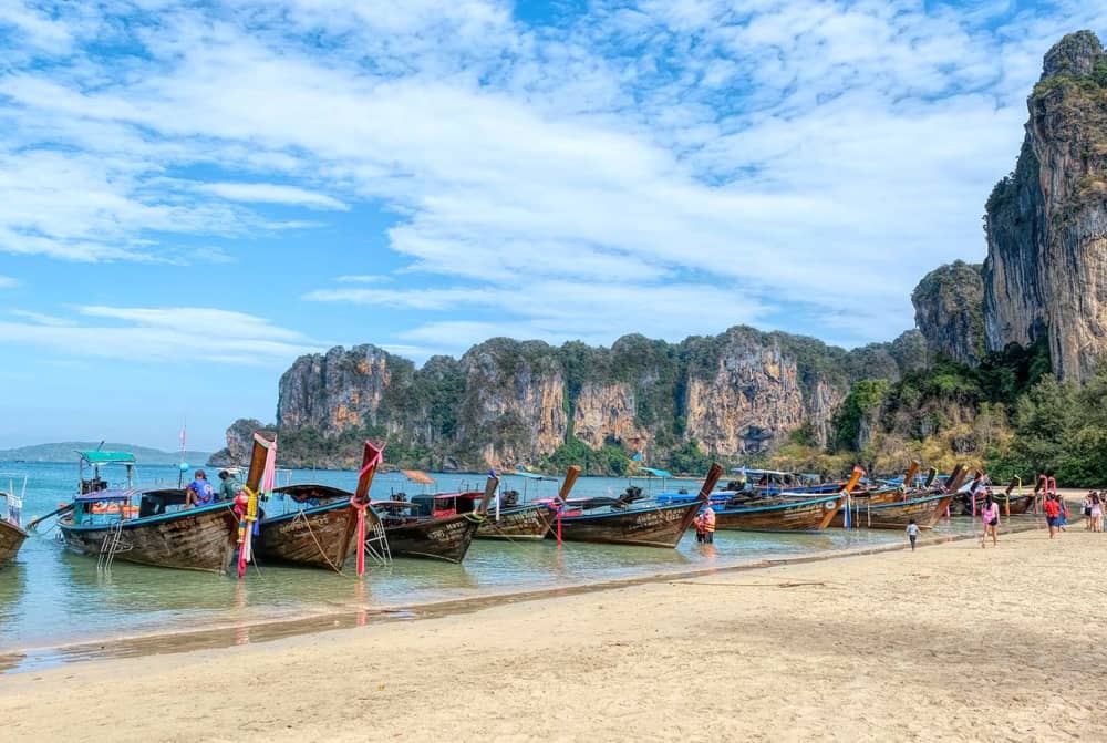 Privater Aufenthalt in Krabi & Railay Beach – Kalksteinklippen & verstecktes Paradies