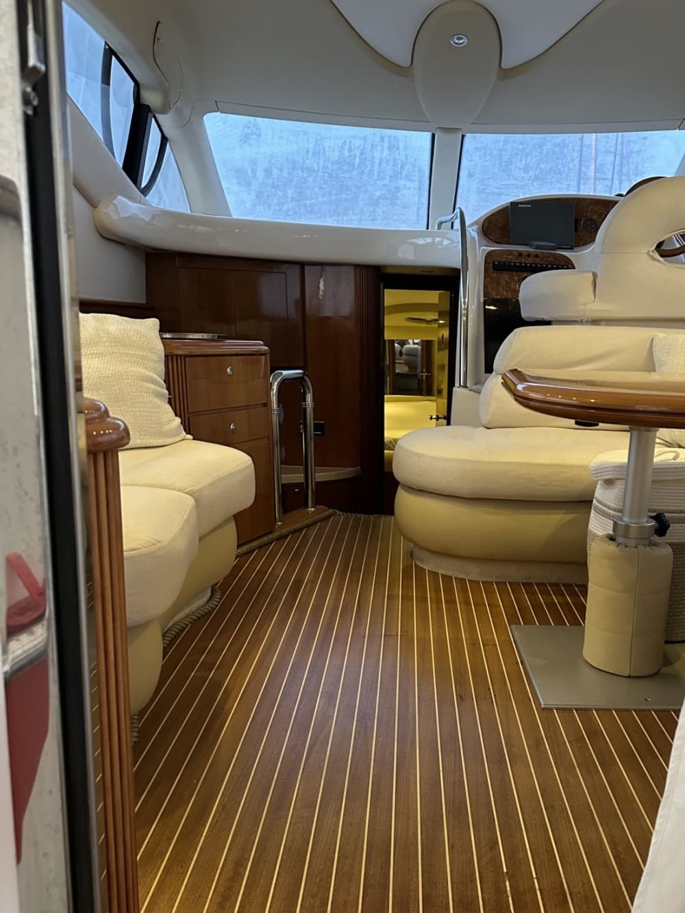 Experiencia de un día en yate en la isla de Elba con almuerzo