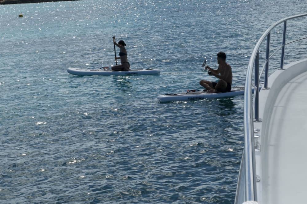 Crucero en yate al atardecer y experiencia exclusiva en el Caribe.
