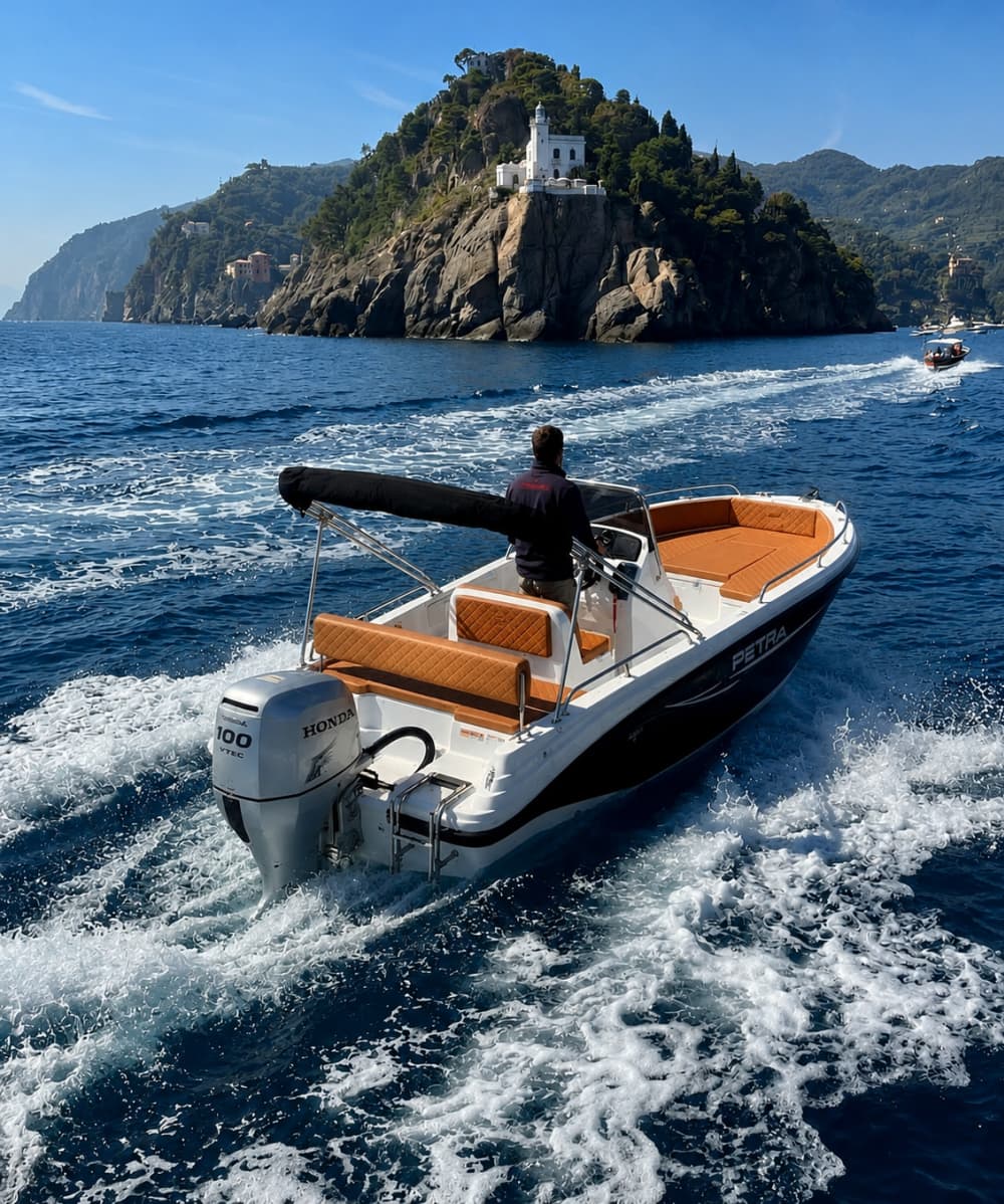 De dichtersroute per boot: Portovenere, Palmaria-eiland en snorkelen in het blauwe water.