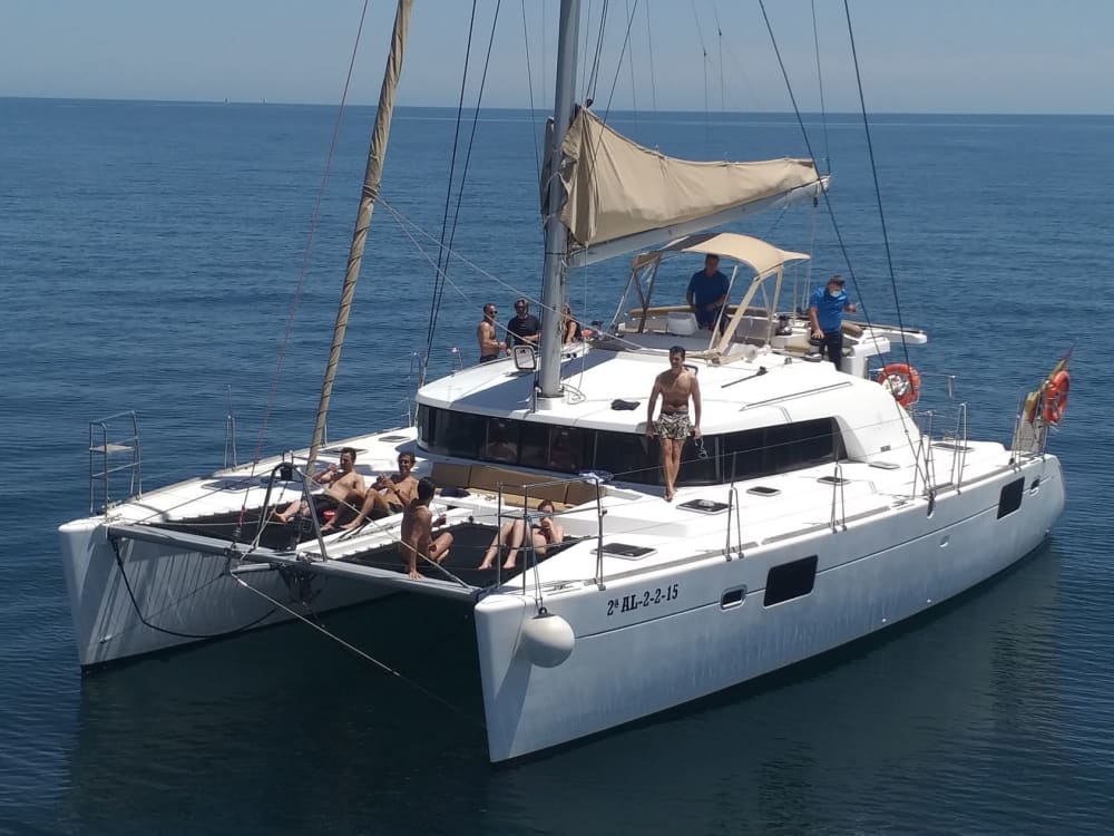 Meio dia explorando as enseadas de Maiorca