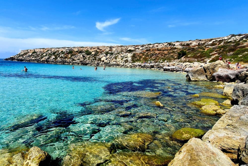 Aegadian Islands Tour: Favignana and Levanzo Excursion by Dinghy with Lunch from Trapani