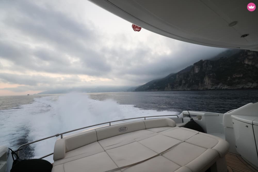 Sonnenuntergangstour auf der Pershing 62