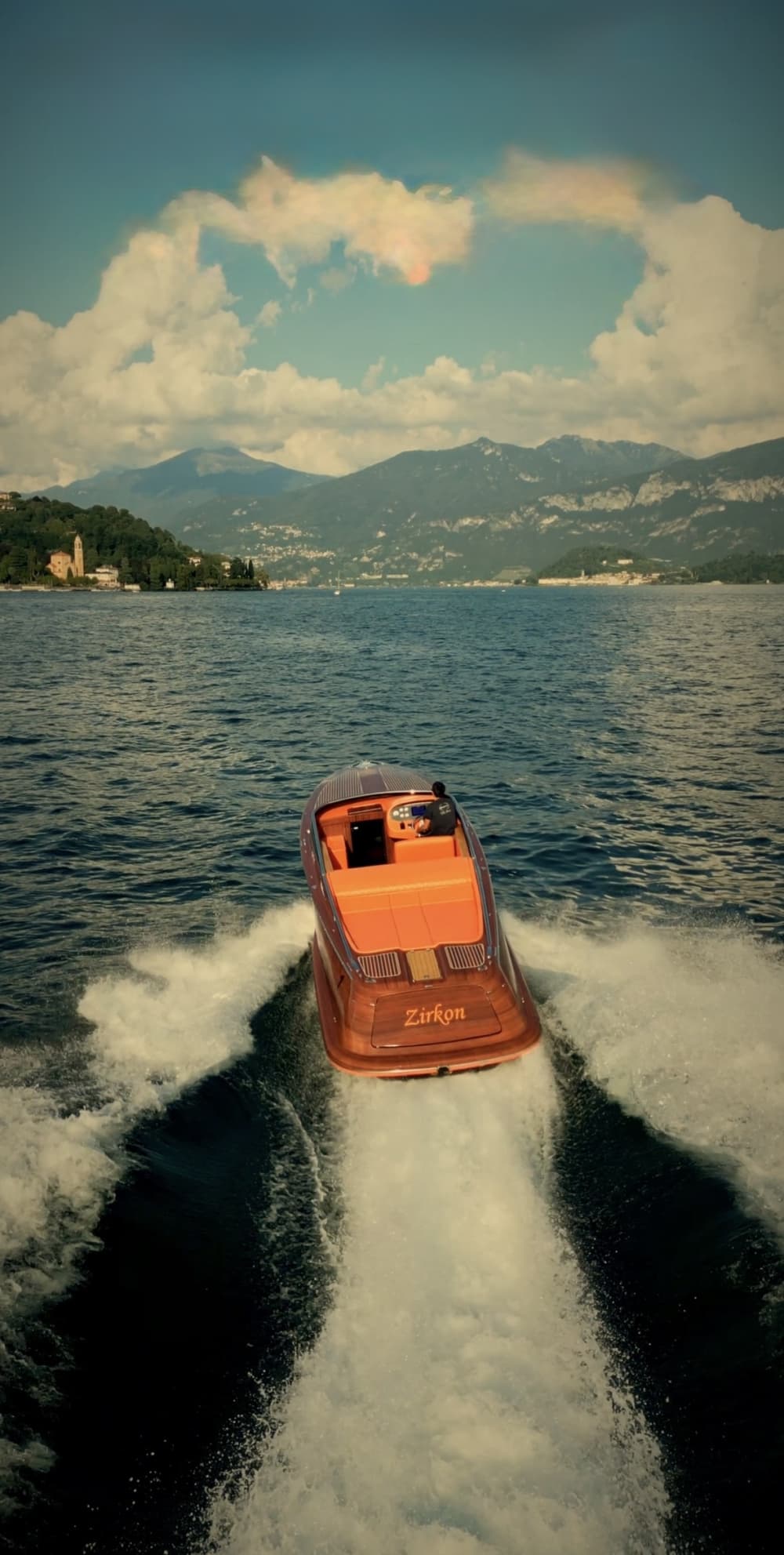 Crociera di lusso sul Lago di Como: panorami e tesori nascosti