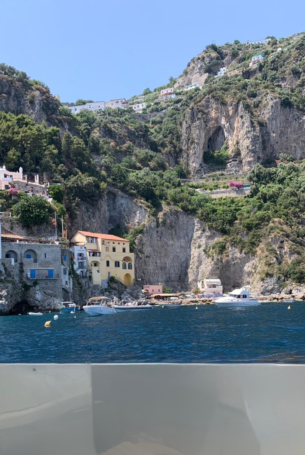 Além da costa: Amalfi vista do mar