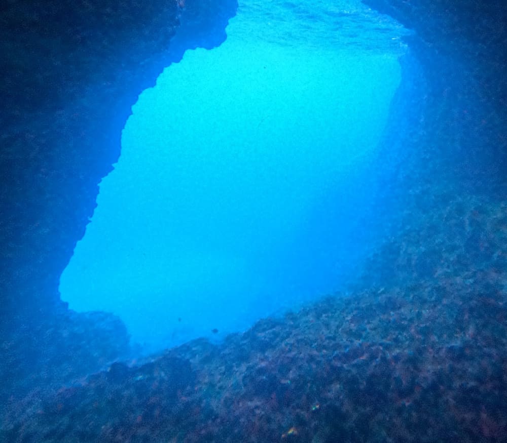 Makarska: Całodniowy prywatny rejs statkiem ze sternikiem