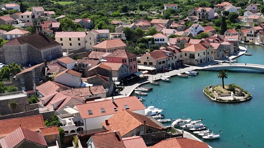 Makarska: Heldags privat båttur med kapten Marko