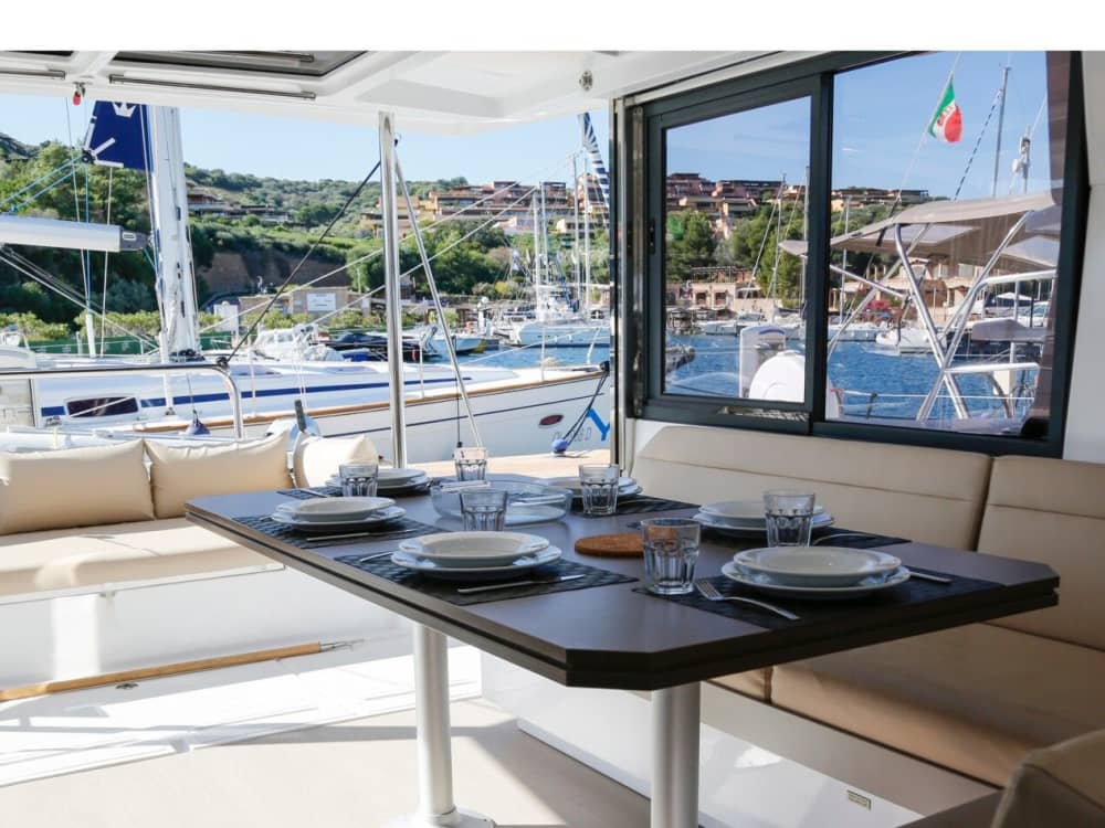 Golfo di Cagliari Full Day in Catamarano