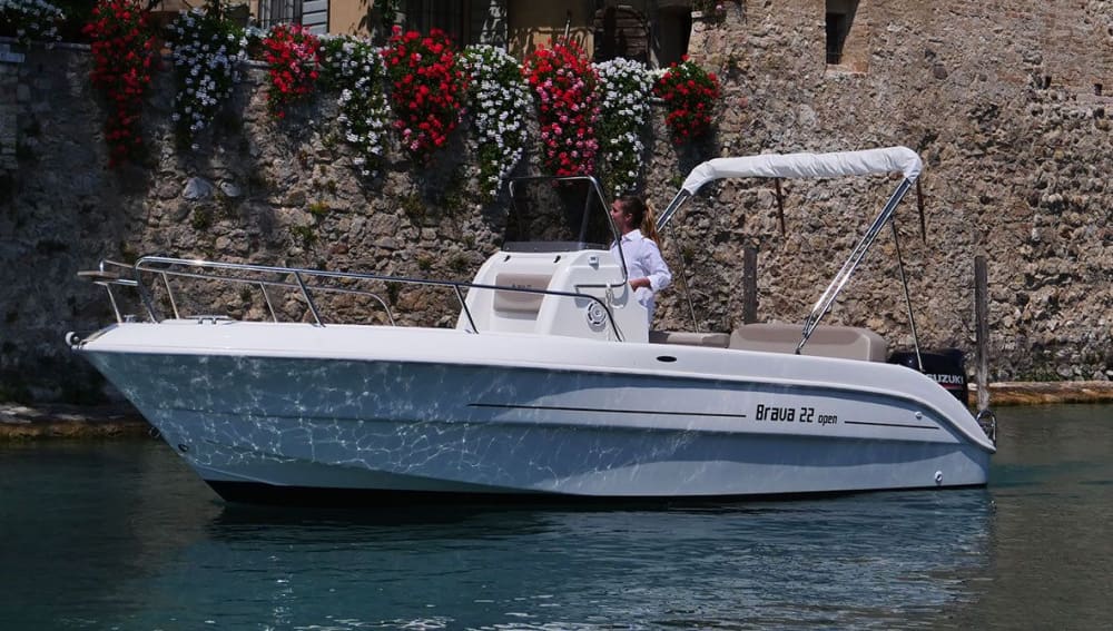 4,5-stündige Bootstour - Gardasee 6 px