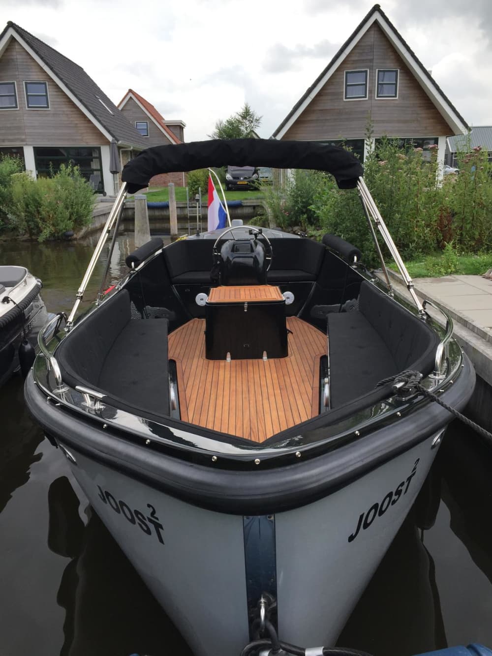 4 uur durende luxe waterbeleving – De ultieme Friese ontsnapping