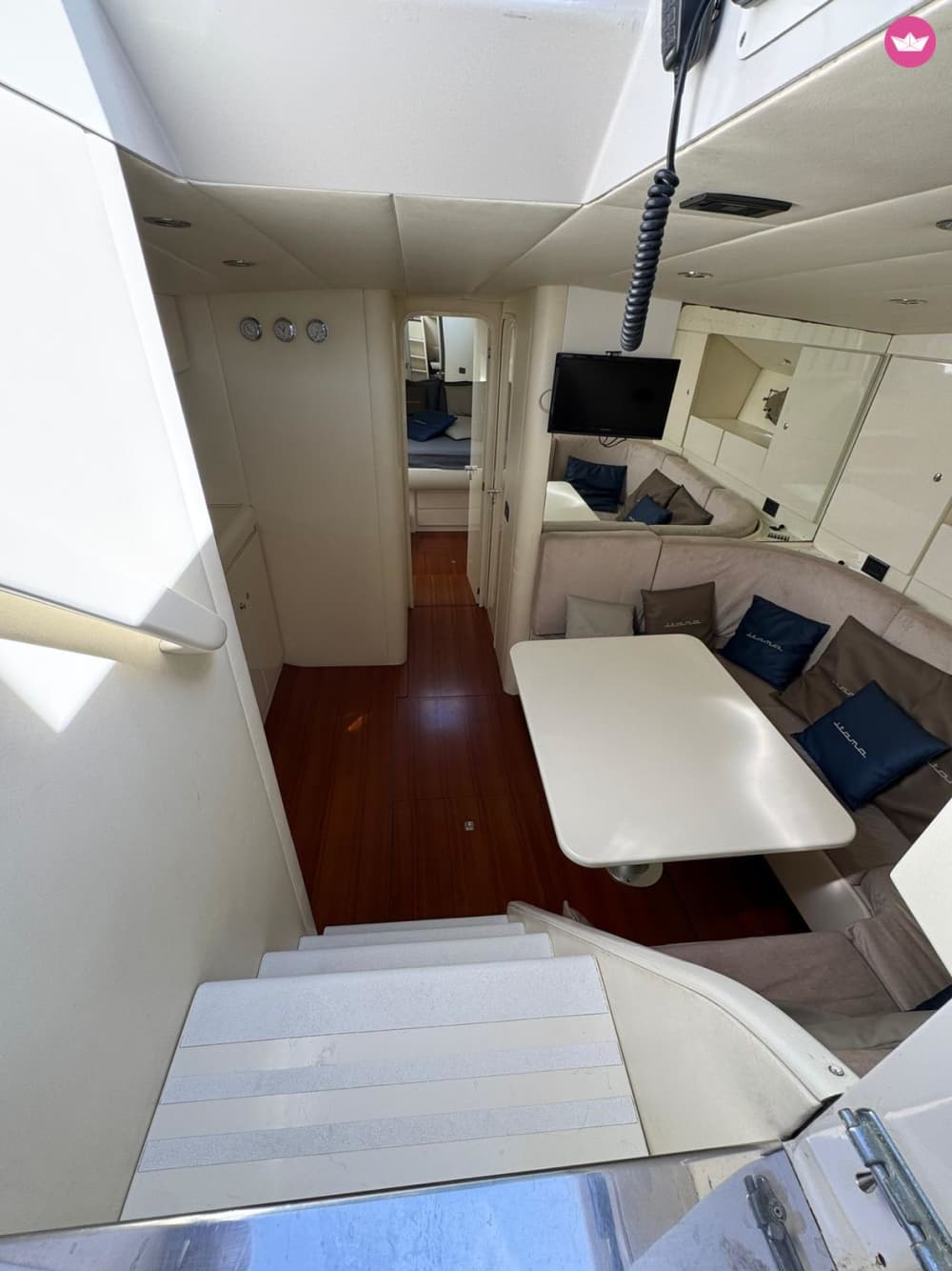 A day in Naples, Positano, and Ischia