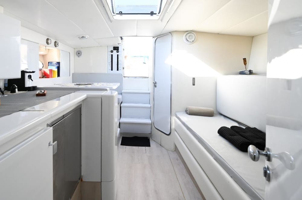 Discovering Capri from the Sea