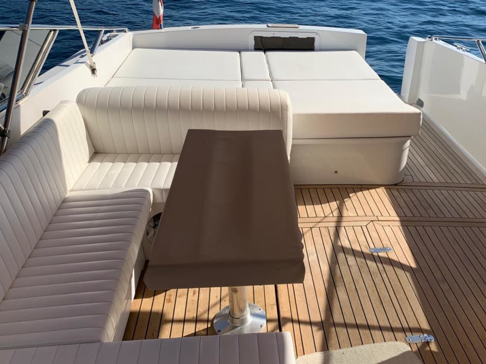 Discovering Capri from the Sea