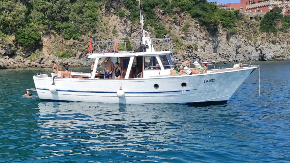 Ischia in Azzurro: snorkeling e meraviglia da Forio