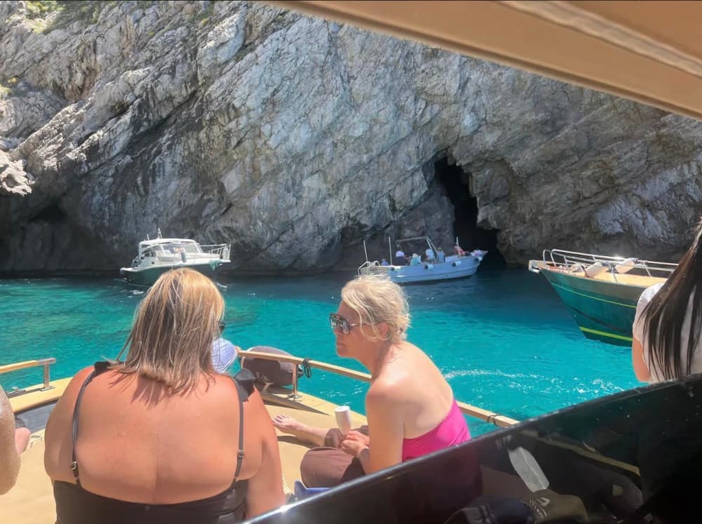 Experiência de barco na Costa Amalfitana