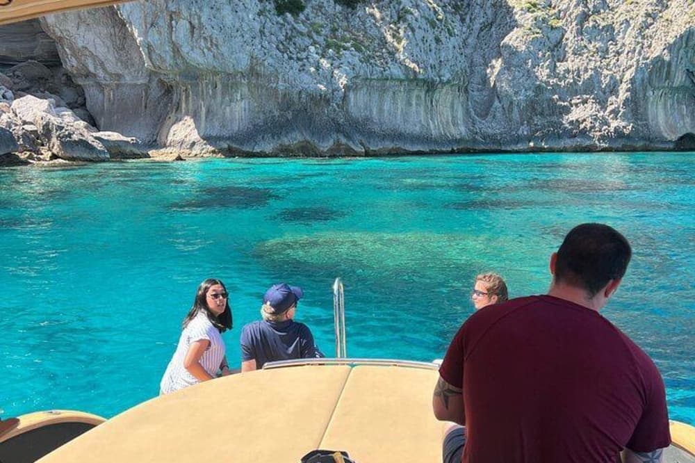 Experiência de barco na Costa Amalfitana