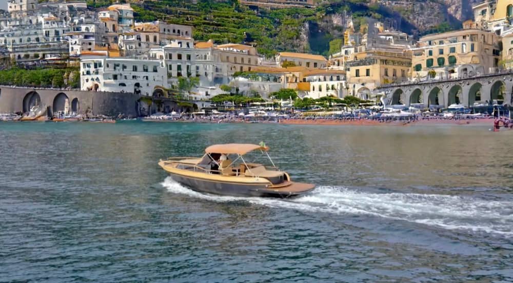 Experiência de barco na Costa Amalfitana