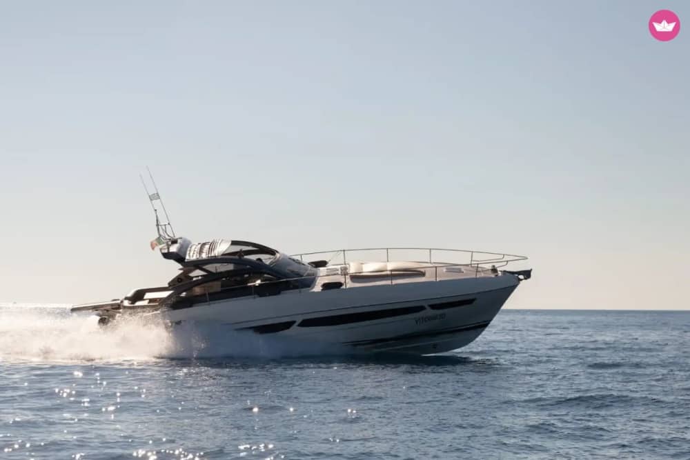 Zwischen der Amalfiküste und Capri in einem Fiart 47