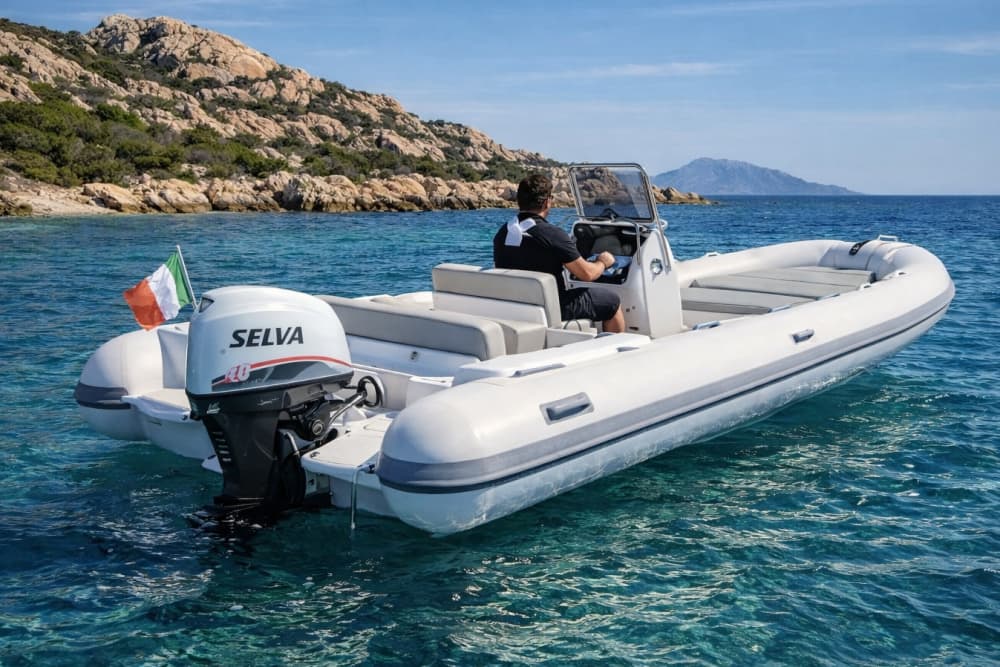 Les Perles de Villasimius : six heures de criques de rêve et de liberté absolue.