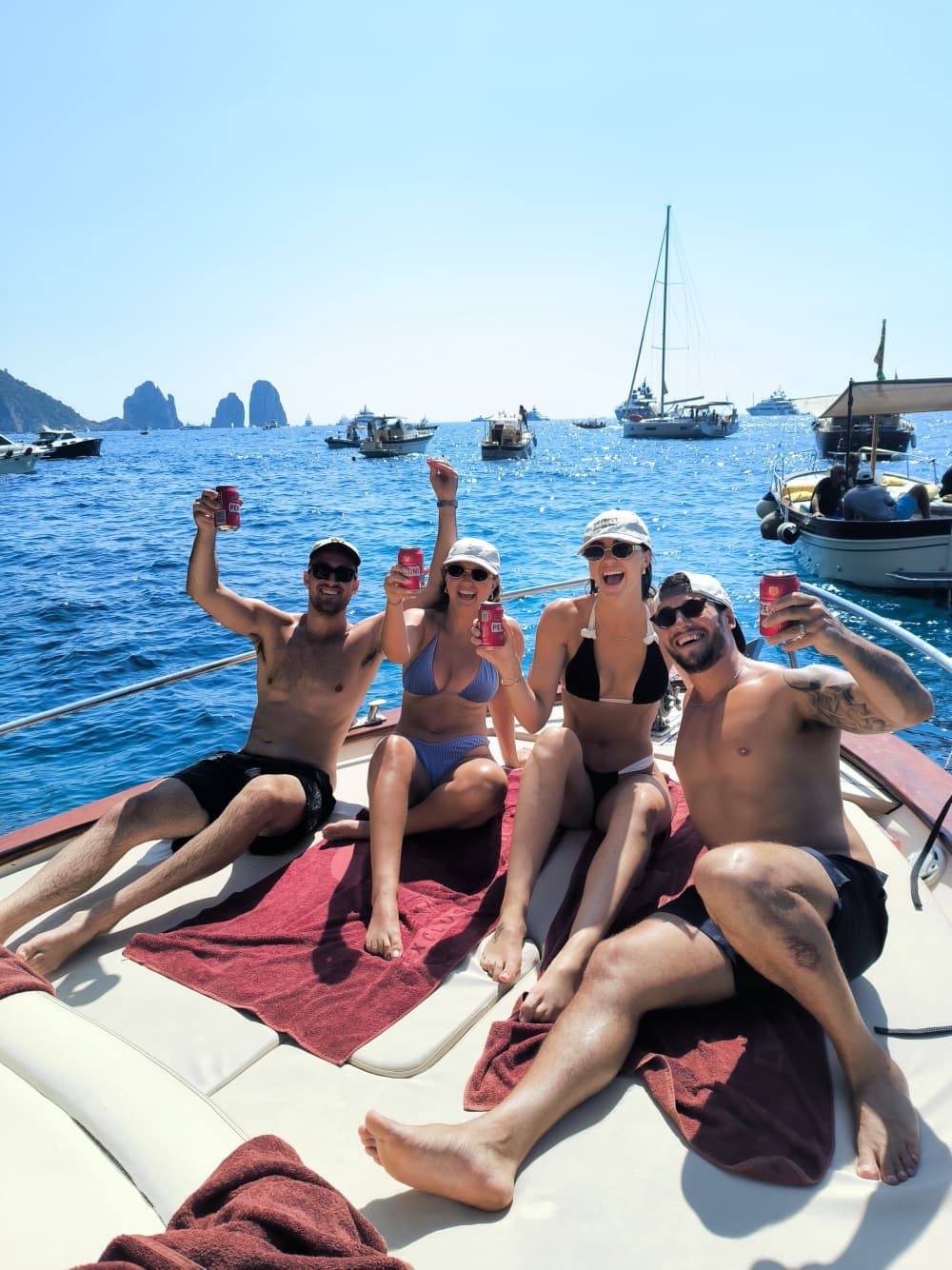 Paseo en barco privado por la costa de Amalfi desde Salerno en barco abierto