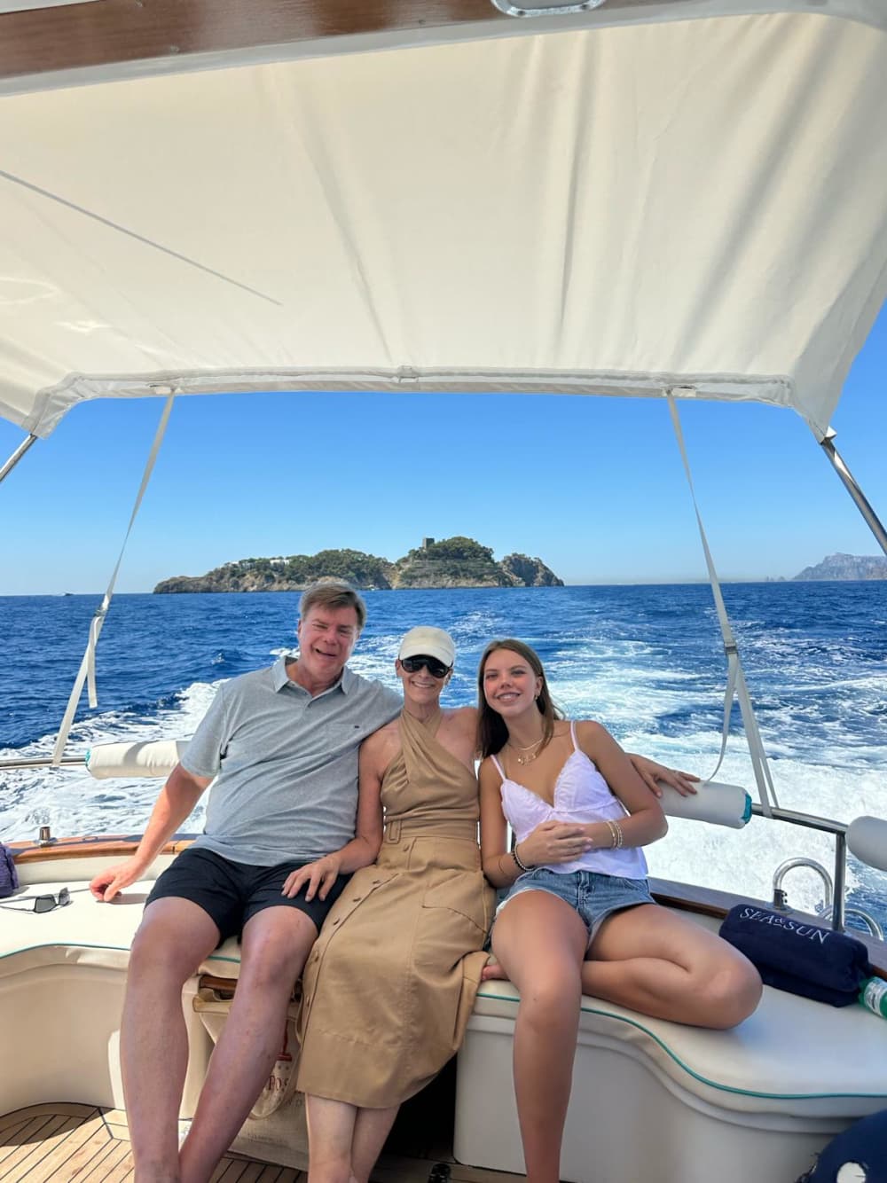 Prywatna wycieczka łodzią wokół Capri i Nerano otwartą łodzią