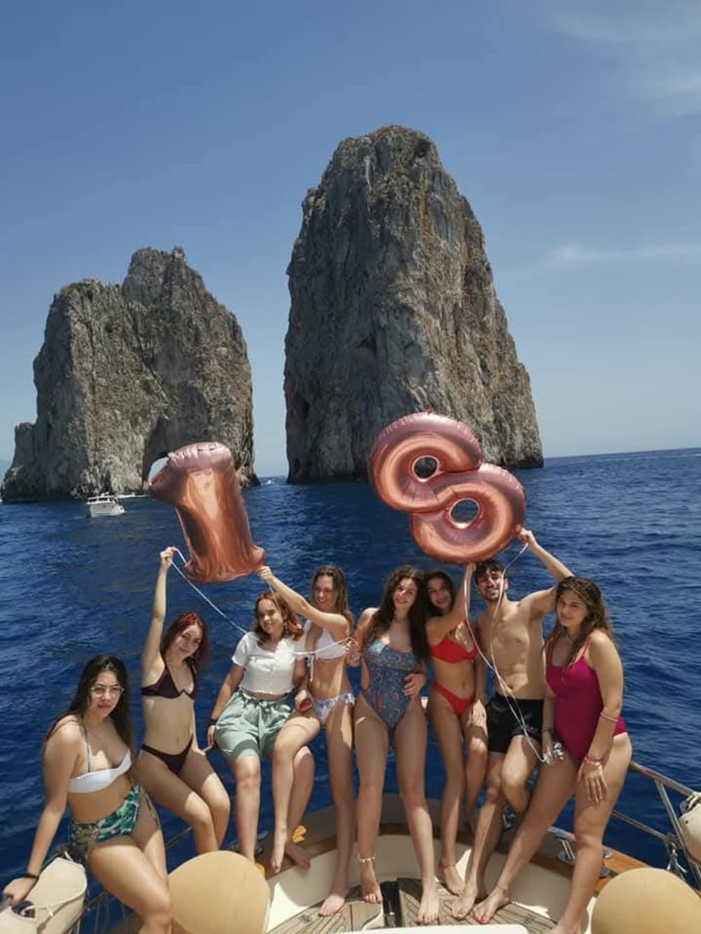 Boat Tour between Nerano, Li Galli and Positano