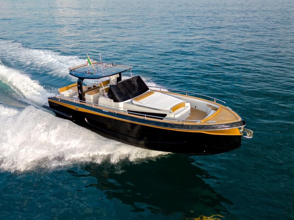 Privéboottocht van Sorrento naar Capri – Italyure 38 Luxe Ervaring