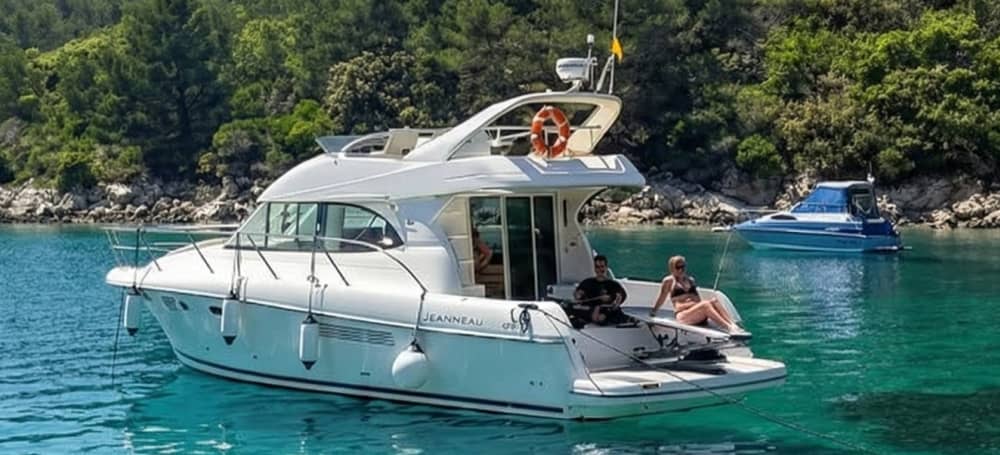 Hvar, Pakleni Islands and blue lagoon