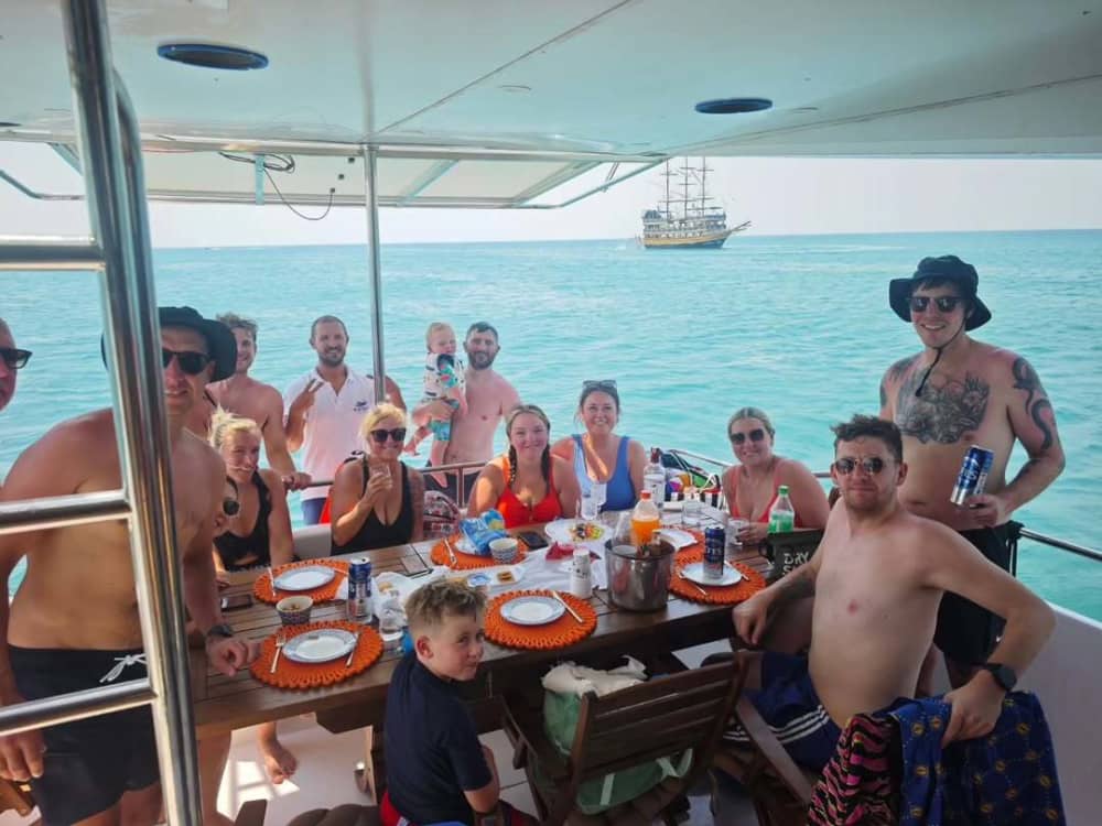 Private Yacht-Tour in Antalya mit Whirlpool | Mittagessen & VIP-Transfer inklusive