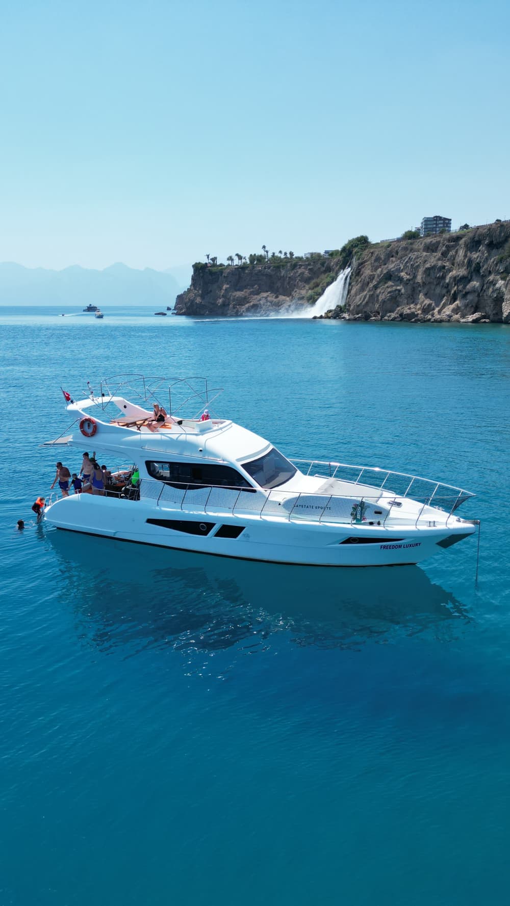 Private Yacht-Tour in Antalya mit Whirlpool | Mittagessen & VIP-Transfer inklusive