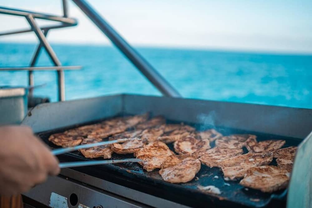 Antalya Entspannungs-Bootstour | Besuch von Wasserfall und Strand, inklusive Mittagessen und alkoholfreien Getränken