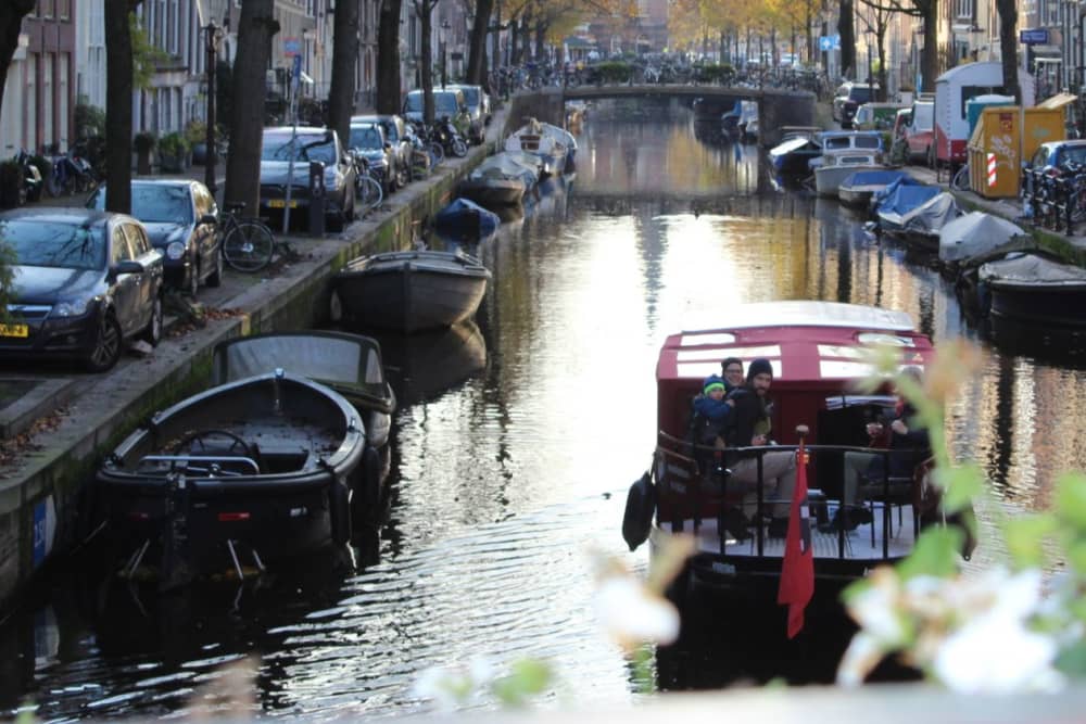 Tour privato di 2 ore sui canali di Amsterdam