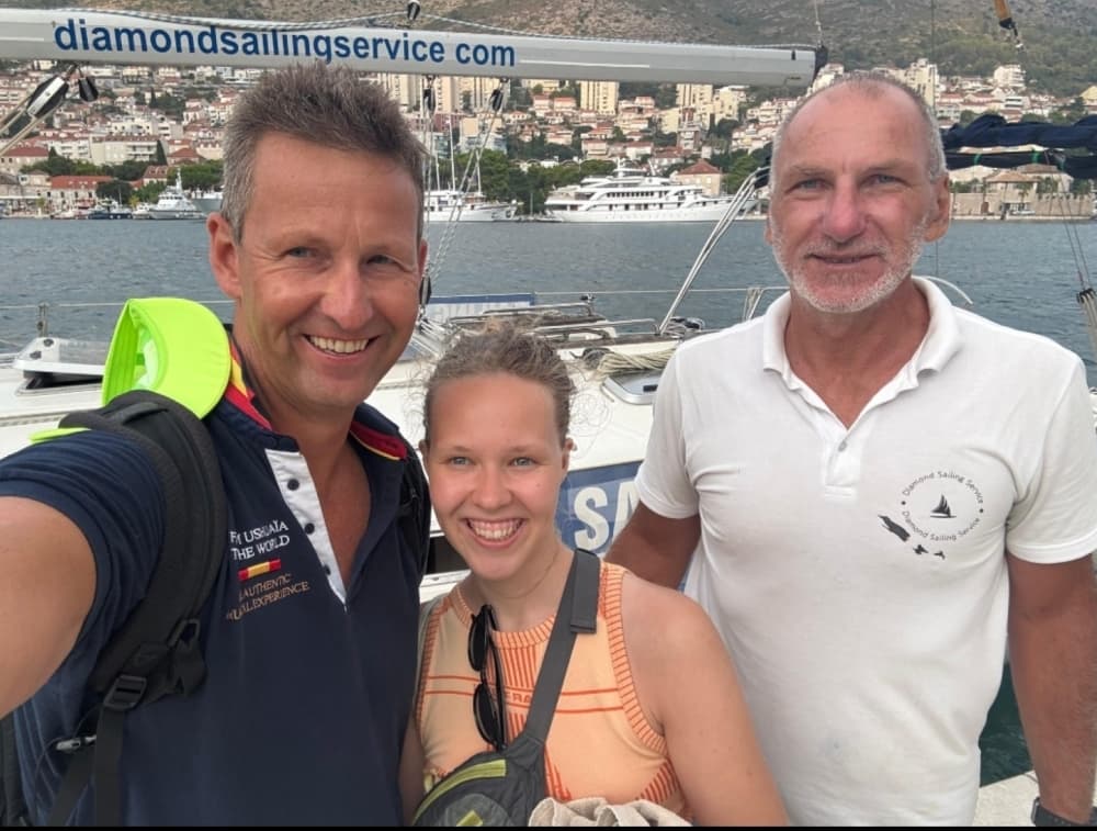 Full day Private boat tour from Dubrovnik to the Elaphity Islands – Kolocep & Blue Cave & Sunj Beach & Lopud