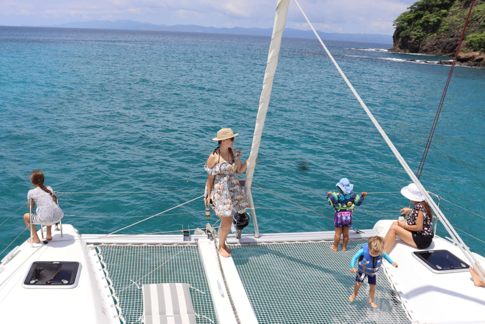 Paseo Estándar en Catamarán en Golfo de Papagayo